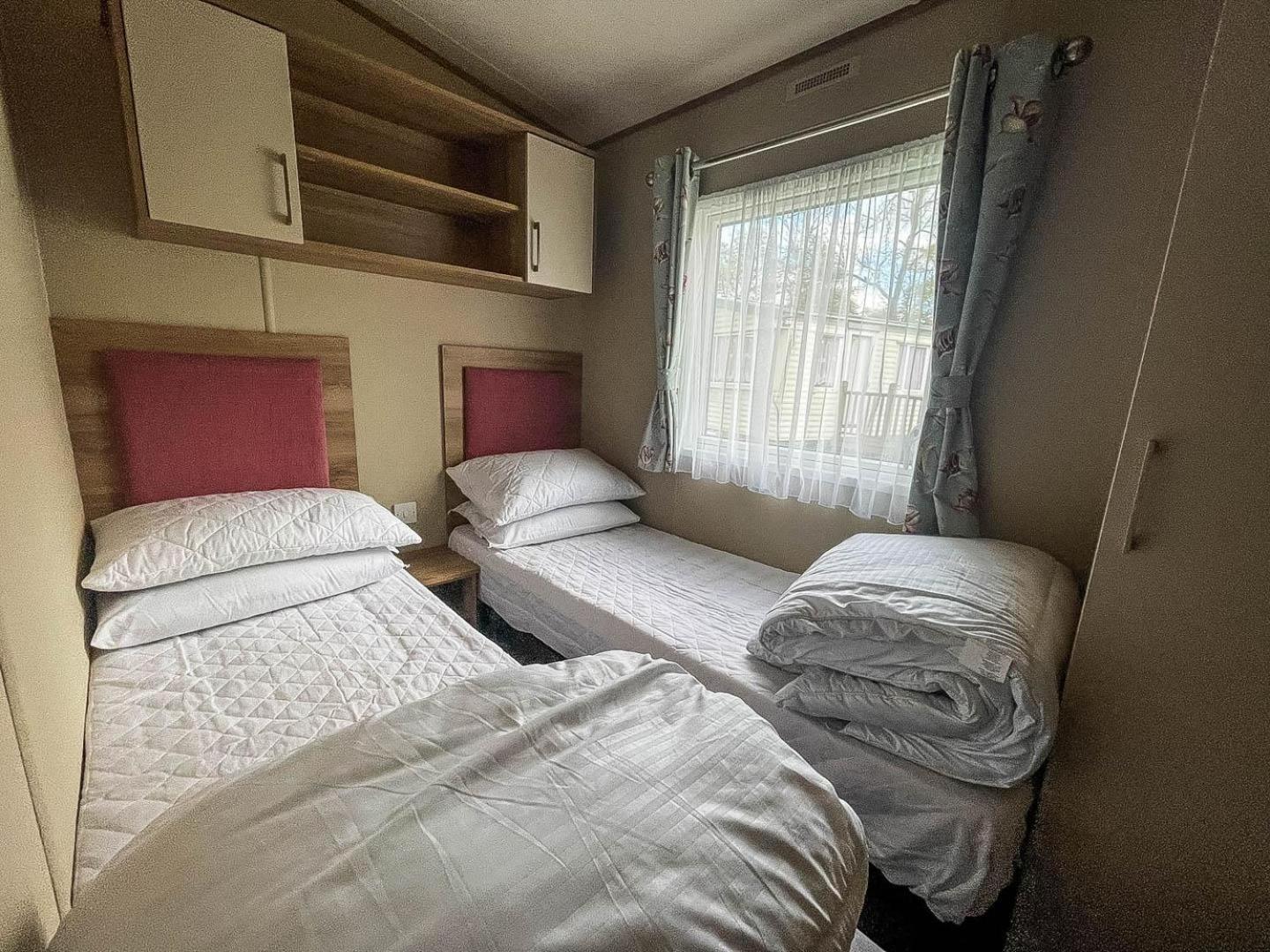 Lovely 6 Berth Caravan With Decking At Carlton Meres In Suffolk Ref 60058M Saxmundham Εξωτερικό φωτογραφία